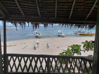 Junior & Nemesia's Cottages - Baclayon - 3