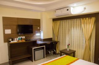 Hotel Park Riviera - 0