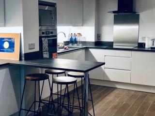 Cosy and modern apartment HEART OF BELFAST - 2