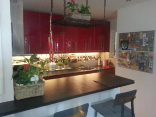 Varkiza Seaside Penthouse with Private Roof Deck - 6