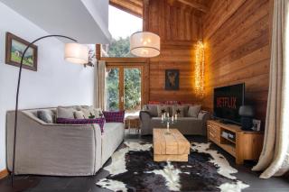 Chalet Taconnaz - Warm & Cosy 3BR Chalet with Fireplace in Nature - By Cozee Rentals - 2