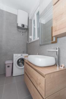 Modern Apartment Baćo with Jacuzzi - Šibenik - 2