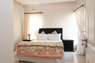 Le Rocella 4 - 2 Adults and 4 children only - Ballito - 2