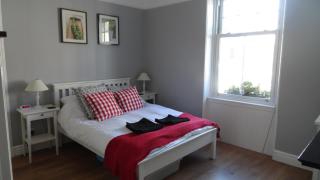 Peebles Cottage Apartment with River View and Bike Store - 8
