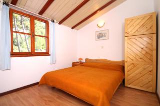 Apartments by the sea Ivan Dolac, Hvar - 8711 - Jelsa - 2