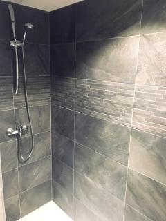 chambre double avec garage moto - 2