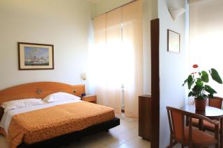 Hotel Calabresi - San Benedetto del Tronto - 6