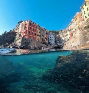 CAST AWAY - Riomaggiore - 1