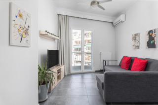 BeOurGuest 2 Bright Corner Suite - 0