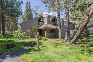 Meadow House #66 - Sunriver Vacation Rentals by Sunset Lodging - Sunriver - 0