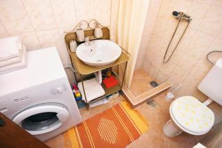 Holiday house with a parking space Makarska - 6770 - 5
