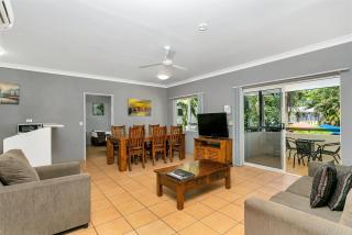 Cairns Reef Apartments & Motel - Cairns - 2