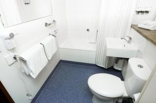 Bay Hotel Apartments - Hobart - 9