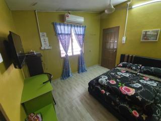 Ikhlas Roomstay - Kampong Alor Gajah - 8