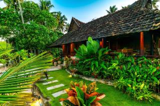 Veena - By the Beach - Mararikulam - 4