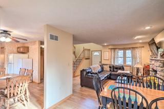 Walk to Pool and Lake Albrightsville Vacation Home! - Albrightsville - 1