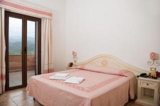 Hotel Montiruju - Santa Maria Coghinas - 8