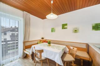 Ferienwohnung Wennesz 1 - 7