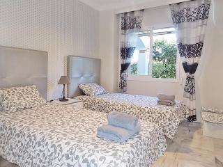 Family Friendly Ground Floor 2 bedroom Dama de Noche RDR200 - 4
