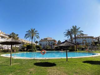 Family Friendly Ground Floor 2 bedroom Dama de Noche RDR200 - Marbella - 0