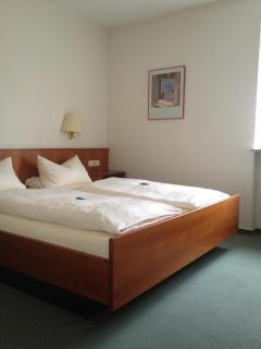 Hotel am Bergl - Schweinfurt - 9
