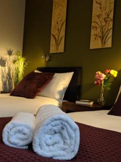 Crown Meadow - 4 Bedroom House - Heathrow - ExcellentStays - Colnbrook - 3