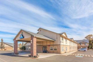 Days Inn by Wyndham Ellensburg - Ellensburg - 1