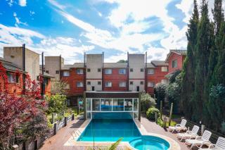Valeria House Rental Suites - 0