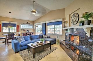 PoolandSpa, Theater Room and Views Palm Desert Home! - 6
