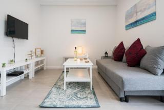 One Bedroom Seaview Urban Apartment Lagos - Lagos - 5