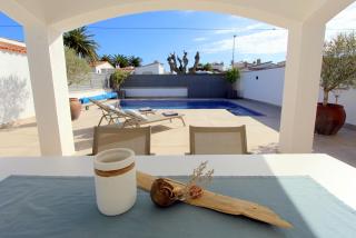 LEON INMO Villa Ilona - 10170 - Empuriabrava - 7