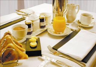 Glen-Yr-Afon House Hotel - Usk - 4