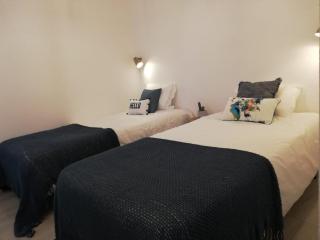 WOW SEA VIEW, 200mts to BEACH & 10 min To DOWNTOWN - Lagos - 1