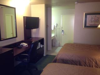 Colonial Inn Monahans TX - Monahans - 8