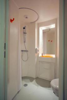 easyHotel Sofia - Sofia - 6