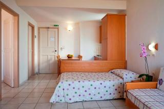 Marinos Beach Hotel - Platanes - 7