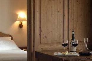 Hotel Alaska Cortina - 4