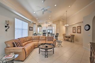 Heated Saltwater Pool and Private Lanai Naples Home - Naples - 0
