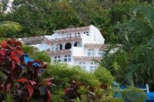 Windjammer Landing Resort and Residences - 9