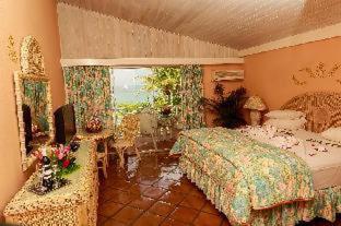 Coco Reef Resort & Spa - Crown Point - 6