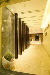 Sri Aadhish Grand Hotel - Aranthangi - 3