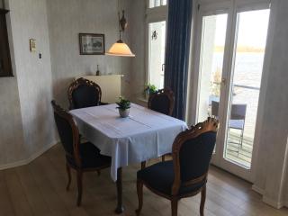 Hotel Ambiente - 1