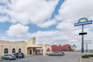 Days Inn by Wyndham Pueblo - 0