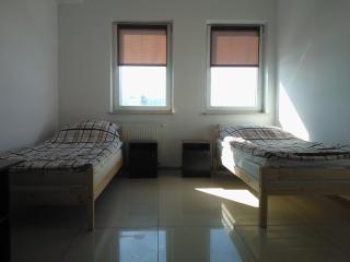 Hostel Wólka Kosowska z prywatnymi łazienkami - Wólka Kosowska - 9