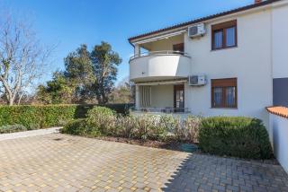 Apartment Samanta - Šišan - 8
