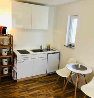 Top renoviertes Apartement in bester Lage von Homburg- 5 Fußminuten zur Uniklinik - Homburg - 5