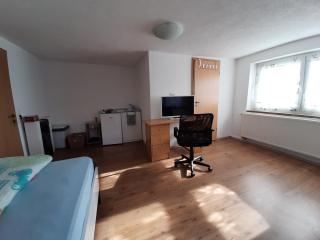 Biberach-Riss-Zimmer-frei, Einzel-Zimmer Bad Küche - Birkenhard - 7
