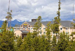 Explorer Cabins at Yellowstone - West Yellowstone - 4
