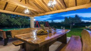Villa Mia with heated pool, billiards and large garden - by TA Leut Agency - Privlaka - 5