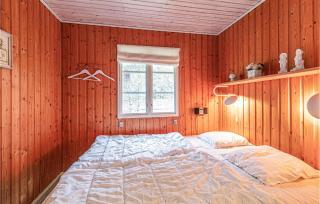 3 Bedroom Gorgeous Home In Aakirkeby - 2